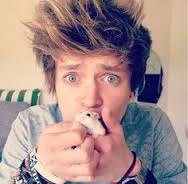 ALilBrother's tweet image. Scott McCall's little brother here. Both my parents abandon me.
Help me find my brother?
OC.
Anyone care to RP?
RT?