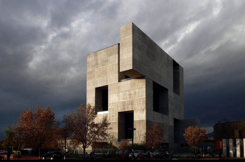 studiocartin's tweet photo. Well deserved. Look at some of his work and how he plays with glass, concrete and geometry.

https://t.co/mi9eeRzSe2 https://t.co/8ssjZcGGM1