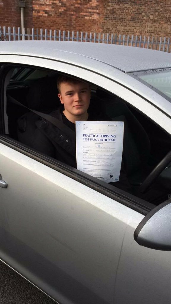Megs The I Drive A Corsa And Pick Up 12 Year Old Girls To Take Them To Maccies Starter Pack T Co W0jrzdezvj