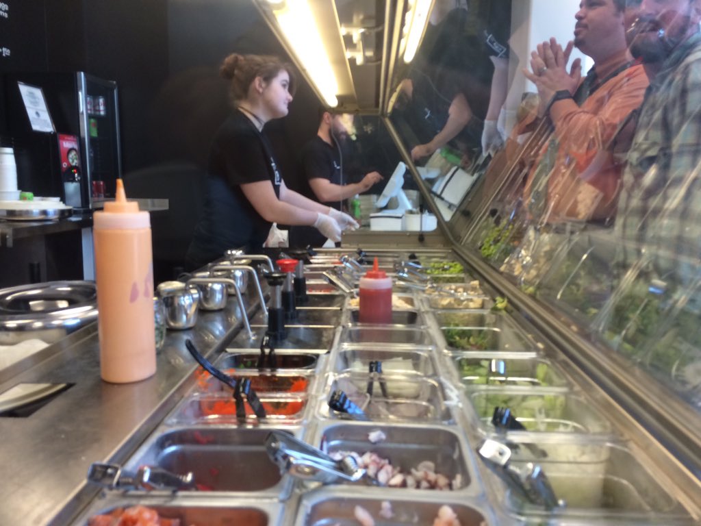 Poki Lab brings poke and bubble tea to Alameda