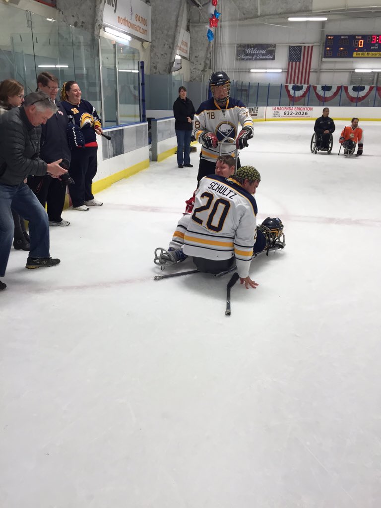 milesformatty's tweet photo. #TBT for #NationalHugDay to @matt_murray44 final #SledHockey game, winning the national championship! #RetiredOnTop https://t.co/4SNUxKWaNg