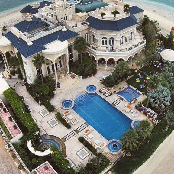 ThepowerfulPics's tweet photo. "Wealth is the ability to fully experience life."

Henry David Thoreau https://t.co/SiHwy1dqZK