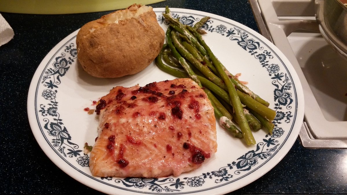rebeigh's tweet photo. @DeweyWhaley @sayrahw @thedavidyouknow  #BlackBerrysalmon https://t.co/uilnWBbCjN