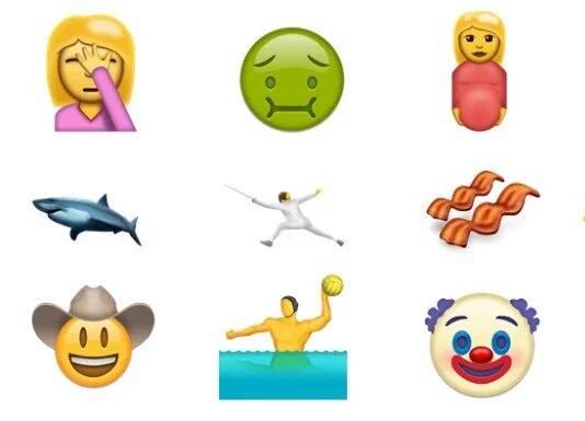 illpolo's tweet photo. The water polo emoji we've been waiting for is almost here! @usawp @TotalWaterpolo @JMoLawre https://t.co/xxdDDMyXzH https://t.co/M38xMcAZRe