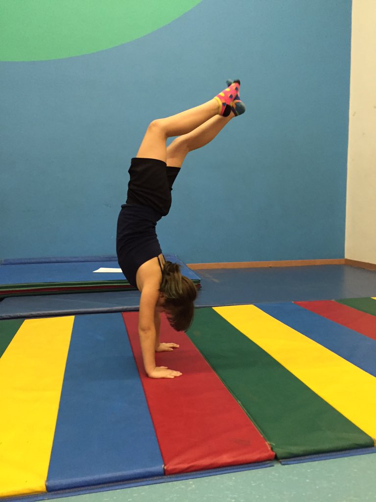 BriG_BeCauseY's tweet photo. Twin sisters who loves the Youth Tumbling Class here @LompocYMCA #ForABetterUs #BeCauseY #CIYMCA #YMCA https://t.co/UHuV3FX7Uo