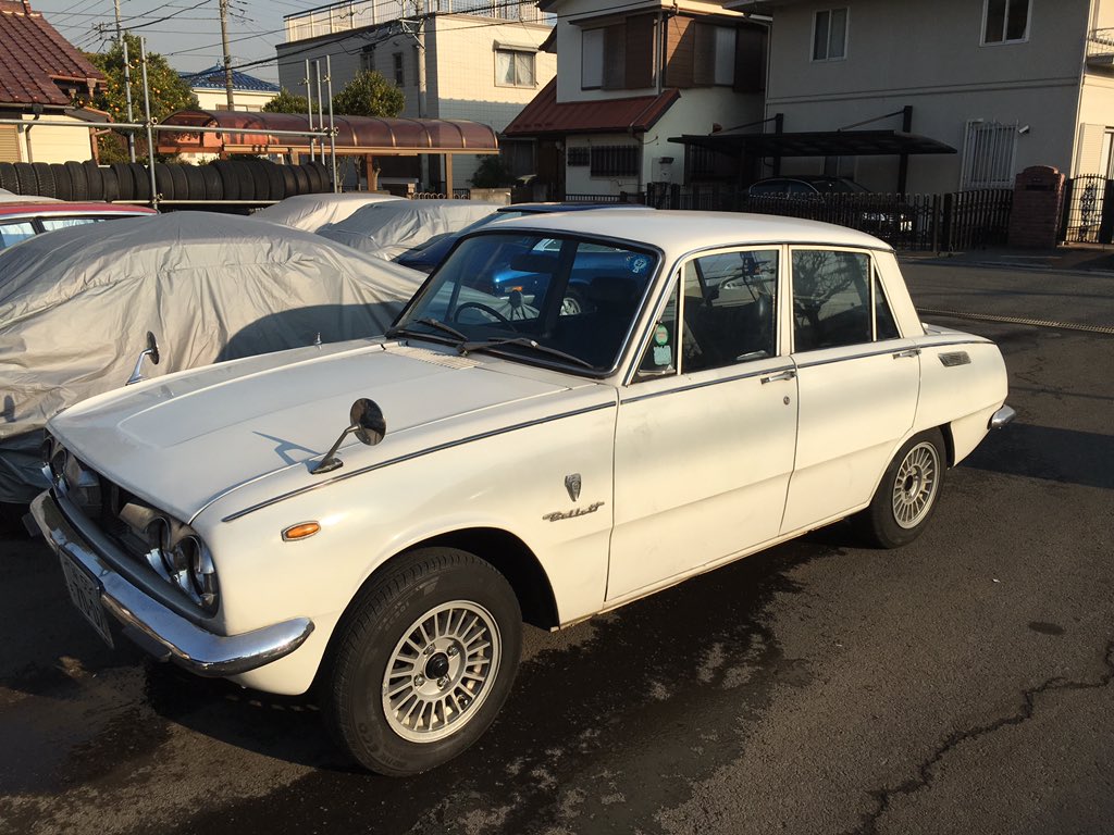 ISUZUSPORTS's tweet photo. ベレットセダン 1600スペシャル PR50 埼ナンバー 当時物 いすゞスポーツ #旧車 #買取 #査定 #東京旧車会 #東京GT倶楽部 #奥多摩 https://t.co/QOxef3Nfqs #いすゞスポーツ https://t.co/kz6lVr3JLJ