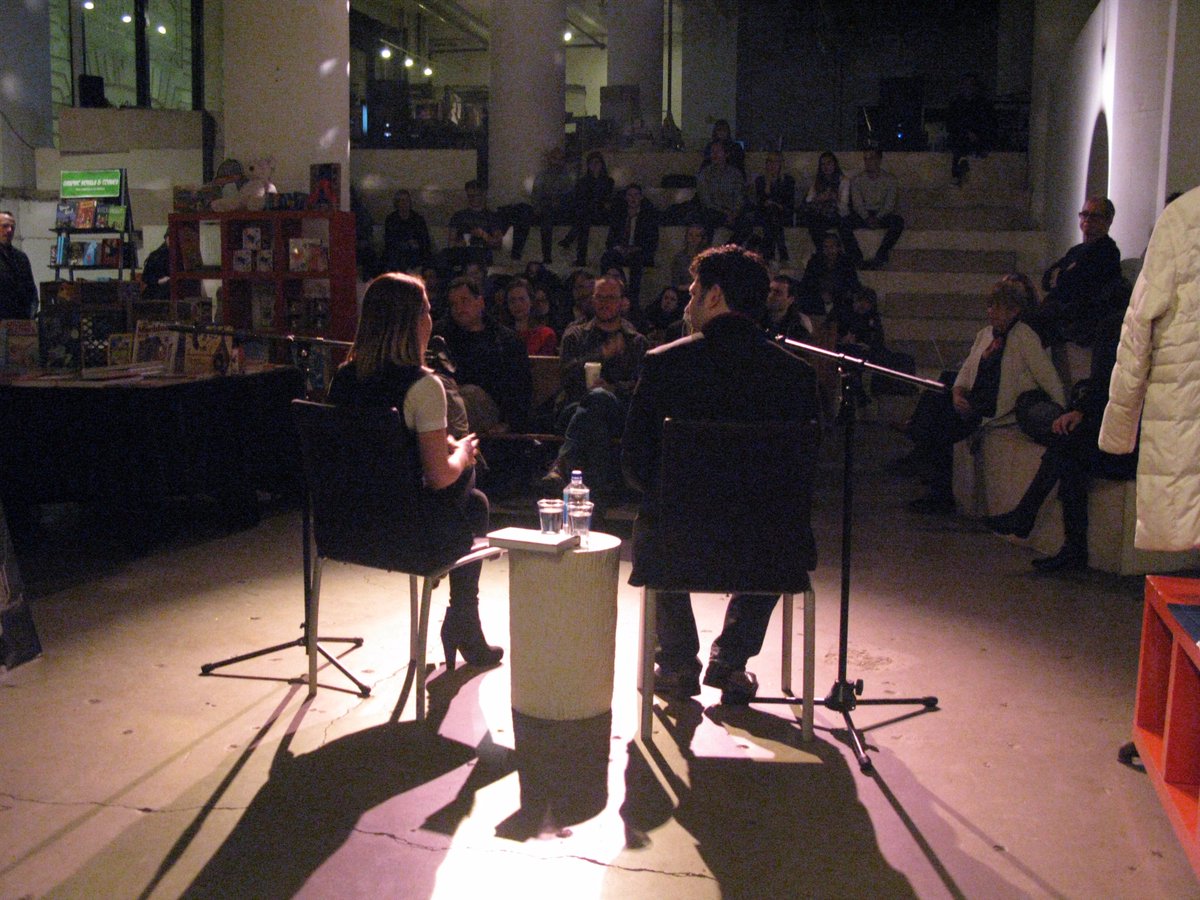 POWERHOUSEArena's tweet photo. .@carolyn_greg &amp; @sbkaufman on science &amp; the creative mind #happeningnow #WiredtoCreate @PerigeeBooks https://t.co/Jh6DeOvQwI
