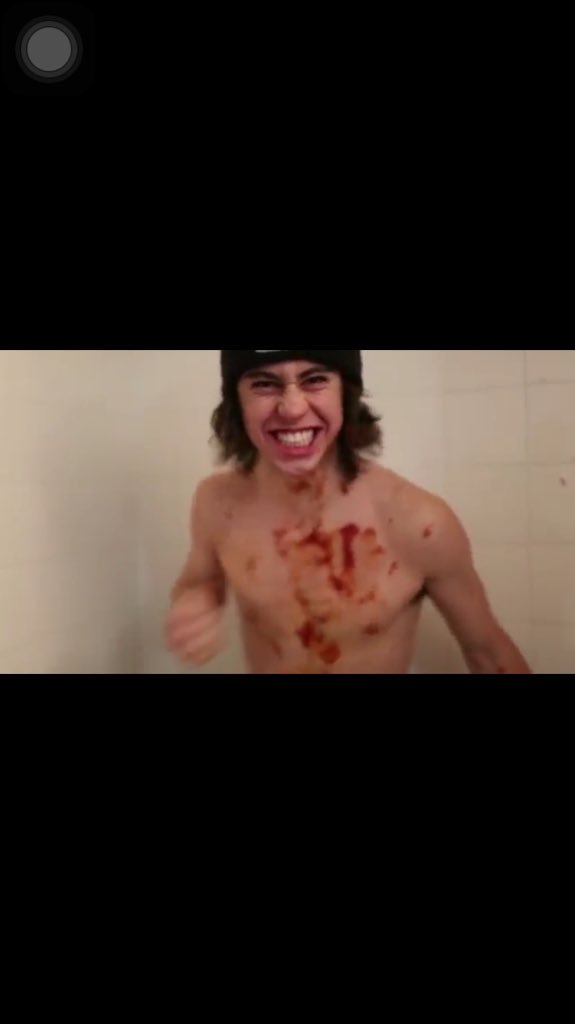 chezza_cn's tweet image. 💞watch it💞
youtube.com/watch?v=FGomc8…
💞I love you @Nashgrier💞