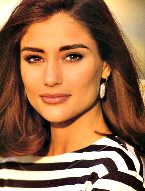 Brenda Schad Biography Wiki Contact Details Photos Video BF Career Phone Number Email ID Social Media Location Bio-Data Beautiful American Model 1