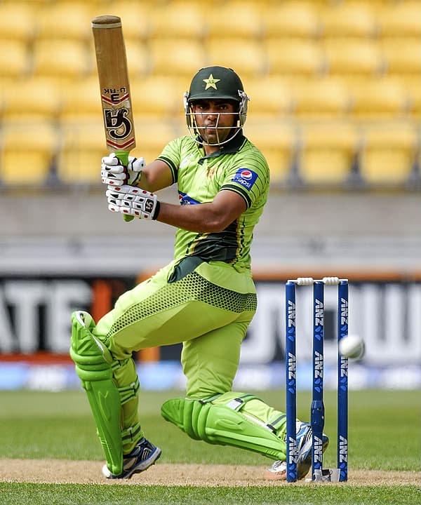 chota_akmal's tweet photo. @Umar96Akmal #HerO_Akmal.. https://t.co/wTD04PLEju