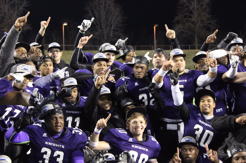 MGAFootball's tweet photo. #KnightLife https://t.co/dApdyBY1h4