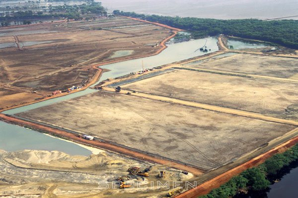 MongabayID's tweet photo. Izin Reklamasi 3 Pulau Teluk Jakarta Salahi Prosedur https://t.co/VspEzYW34r @GreenpeaceID @WalhiNasional https://t.co/nplAXHUnqV