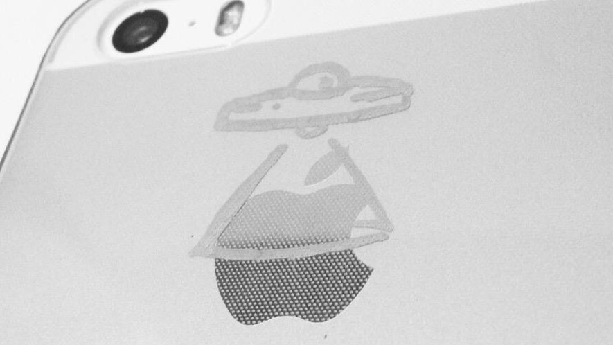 theufocase's tweet photo. Engraved cases with a new design on the way. https://t.co/8rbArWpu2h
