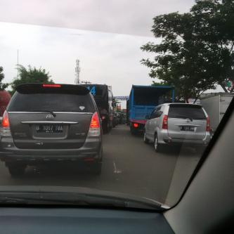 yayanmega01's tweet image. Arah cileungsi jongol saat ini padat merayap