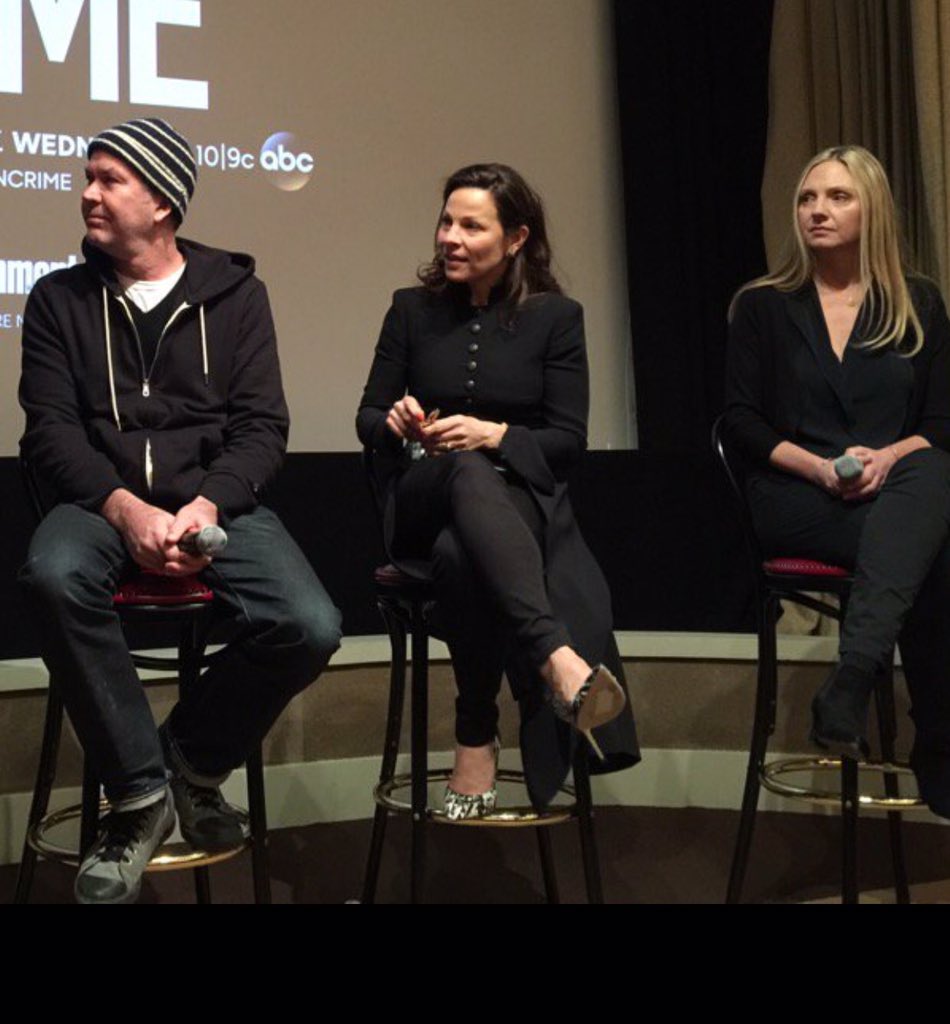 with #americancrime 's Lili Taylor & Hope Davis earlier tonight NYC, q&a and screening-