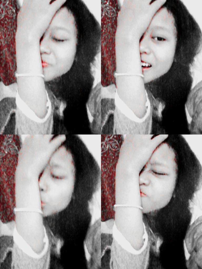 RohmawatiYayuk's tweet photo. #wkwkwk.. ✌
#_nice 😘 https://t.co/bQ0nmVDsxJ