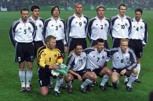 draft_vip's tweet photo. Kennt ihr noch alle? #EM2000 #DieMannschaft #Nationalmannschaft https://t.co/4DTHMDdKJH