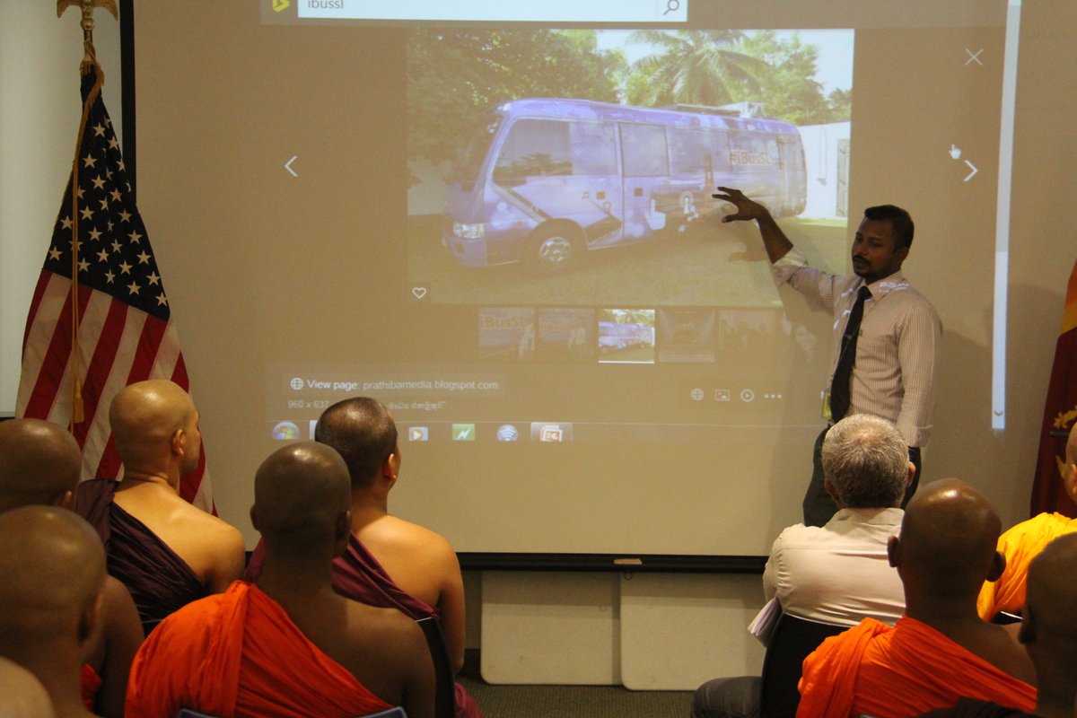 BuduMalli's tweet photo. Had an opportunity to introduce #iBusSL to student monks at #Buddhist & Pali University in #SriLanka https://t.co/b11vO7zX44