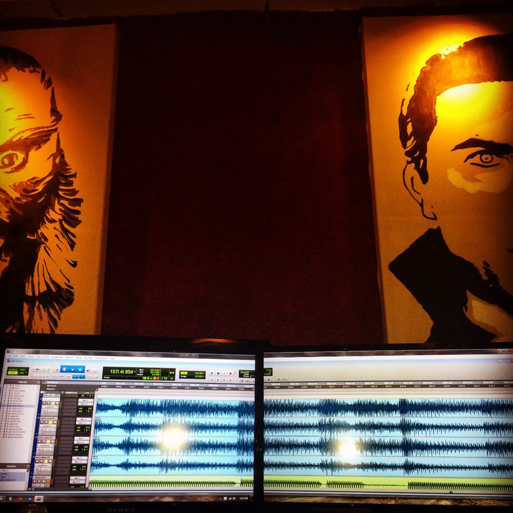 divisionmen's tweet photo. working on the next record #individe https://t.co/Vkvc8C2ZEi