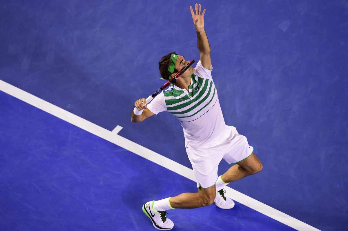 AustralianOpen's tweet photo. Roger Federer becomes the first man to win 300 Grand Slam matches, beating Grigor Dimitrov 6-4 3-6 6-1 6-4 https://t.co/HFvgcH4BUO