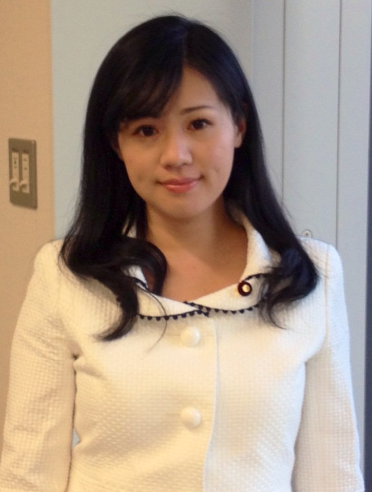 cashboxman's tweet photo. 上西小百合のツイッター  @uenishi_sayuri  なりすましと勘違いされてるけど一応本物。フォローして文句でも言ってやって下さい。お願いします。 https://t.co/Y46mRSYdCA