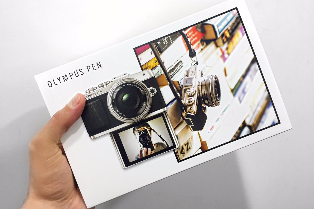 shaunstafford's tweet photo. New Toy Alert!!! 📷😜 @OlympusUK 💪🏻 Thanks @LydiaEmillen for the 25% off code!!! #NextLevel #blog #fitness #PenE-PL7 https://t.co/xqI57Ak3Tv