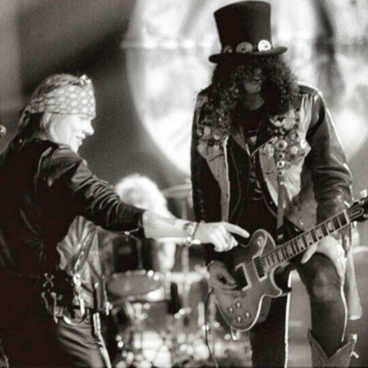 Sweet Child O Mine - #FlashbackFriday #Slash #AxlRose #GunsNRoses