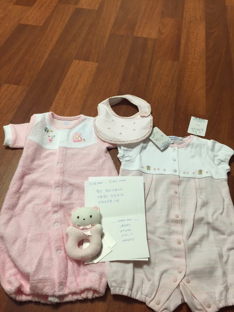 zz5426's tweet photo. 일본팬 여러분 고마워요 아가한테 예쁜옷 고마워요. 조마간 좋은 모습으로 인사드릴께요. 고마워요!!! https://t.co/clrnU1UJMl