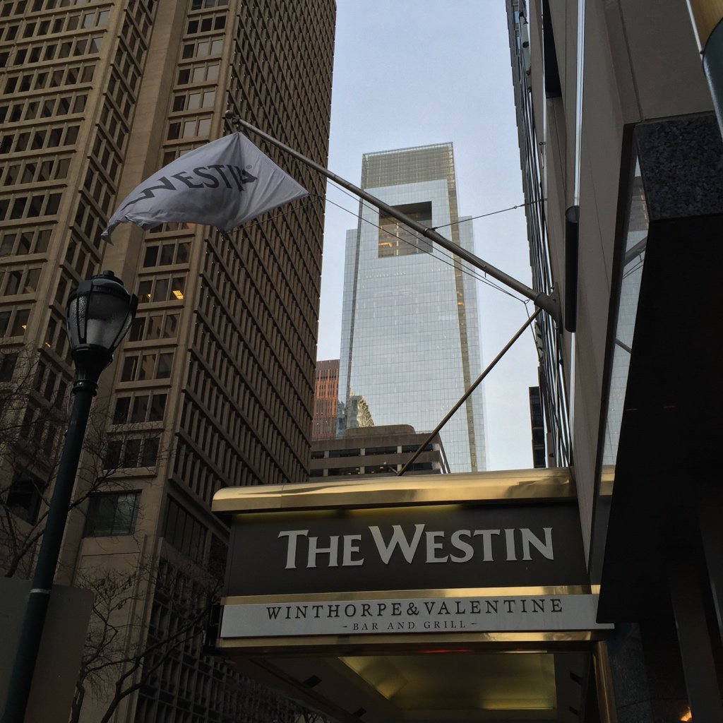 phillypenshow's tweet image. Beautiful morning in Philadelphia. @AndersonPens will arrive in 5 minutes! @1901FC #phillypenshow2016