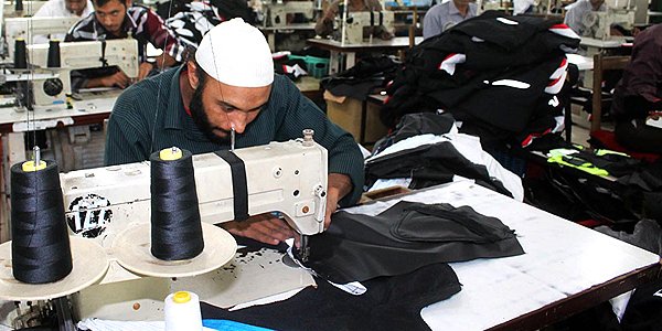 apparel_res's tweet image. Pakistan textile industry needs innovation &amp;amp; #valueaddition. goo.gl/3usRr7
#Pakistantextile #innovation