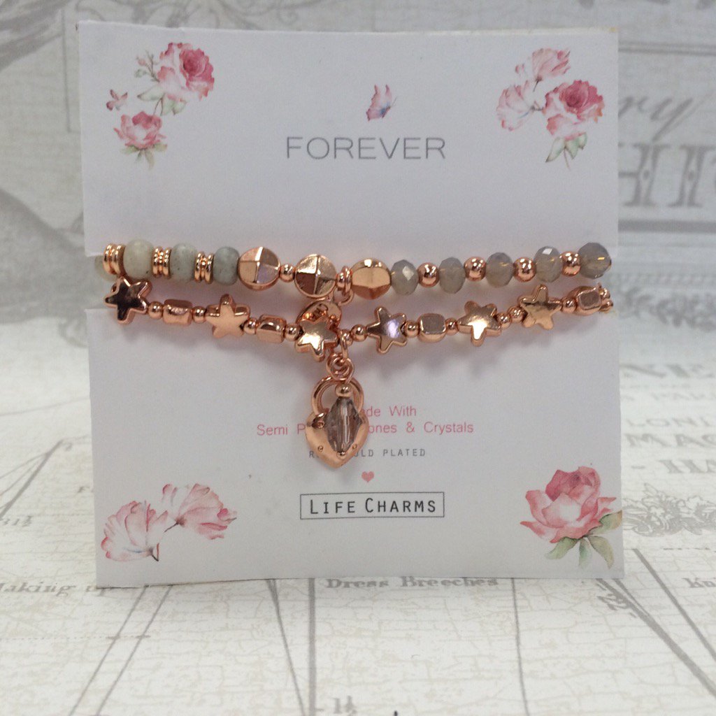 lifecharmsuk's tweet photo. RT, Follow &amp; Tag a friend to #win this #friendshipbracelet in #rosegold# #FreebieFriday #giveaway #competition https://t.co/GzP8QLDQxV