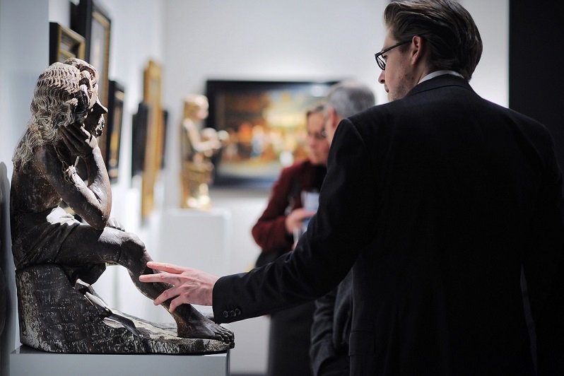 xpatmedia's tweet image. Art lover? Visit the Brafa Art Fair taking place at Tour &amp;amp; Taxis in #Brussels tomorrow: ow.ly/Wps4w.