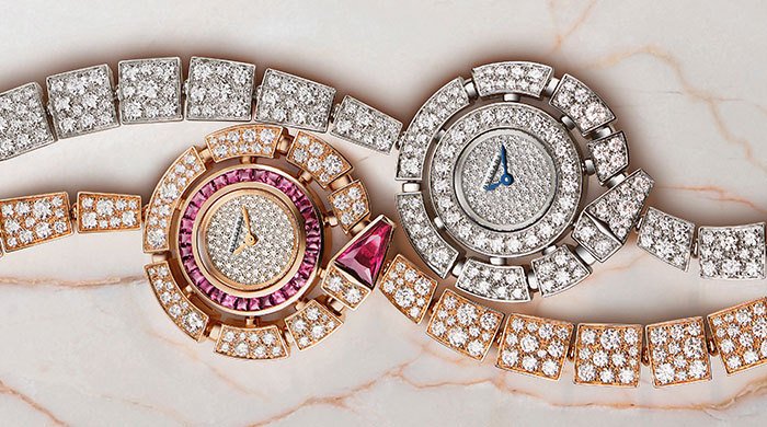 buro247ru's tweet photo. Bvlgari показали в Женеве новые Serpenti и другие часы https://t.co/uYsmjwdBrI https://t.co/sDpryAlxI4