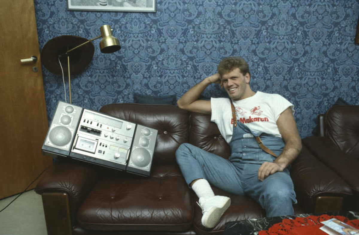 Frank Andersson lyssnar på musik 1982 – 24 år innan Spotify. Foto: Peter Claesson.