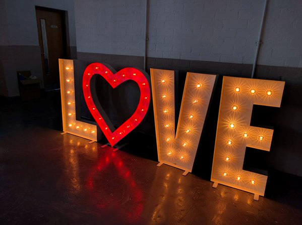 Want to add some twinkle to your event? Why not hire our Love letters? Other letters available #northeastweddinghour