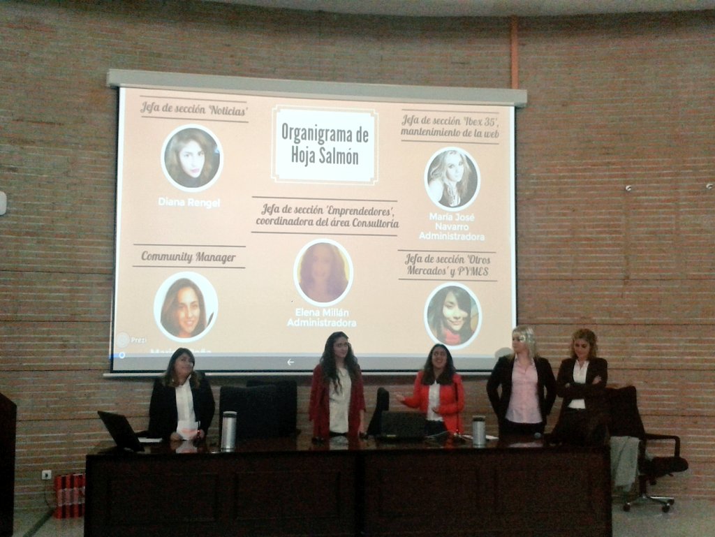 amandacperez's tweet photo. #CYGEI @HojaSalmon presenta a su equipo https://t.co/kuZRo0uaYM