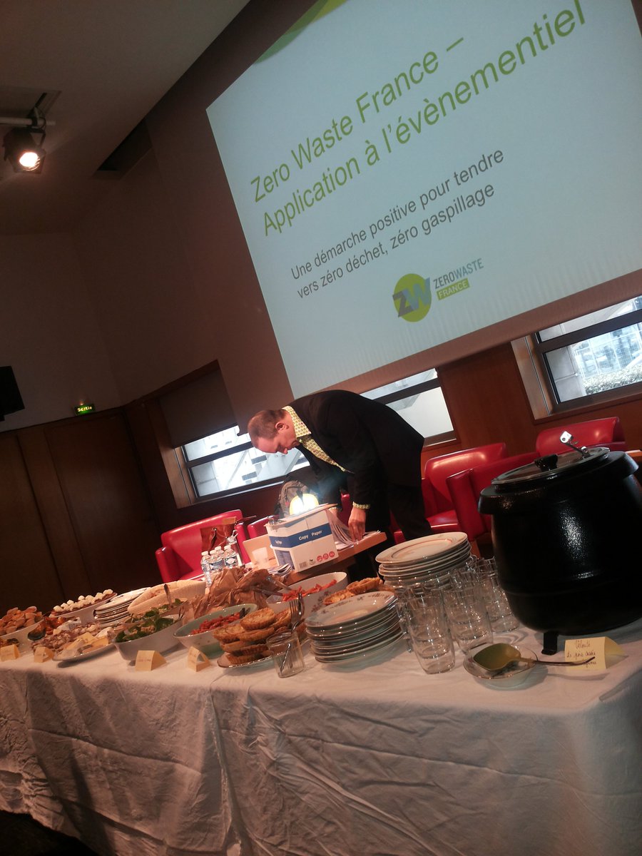 wearepirouette's tweet photo. Hier aux @BIS_Nantes: #terra21 @ZeroWasteFR @DonaGreen #EspaceDD #DevDurable
{Évènements #ZeroWaste, ex: @POC21cc} https://t.co/sso7vXCVql