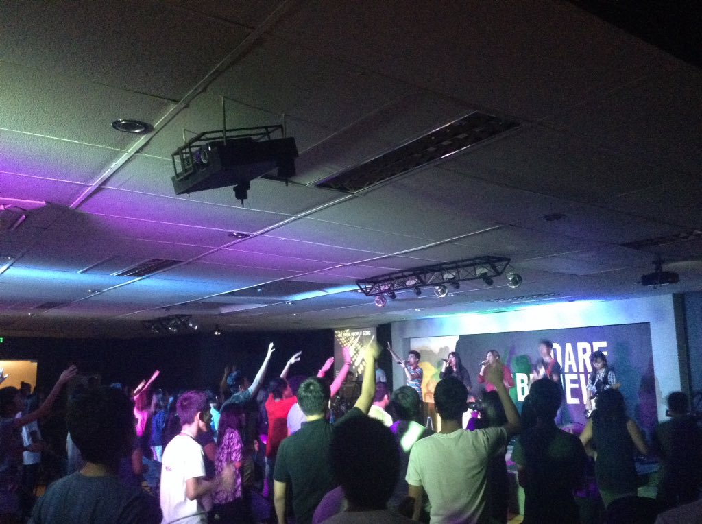 ENCampusLB's tweet photo. HAPPENING NOW: Prayer Meeting on the last day of the 2016 Campus Prayer and Fasting #ENfast2016 https://t.co/F9zyN1Wvqa