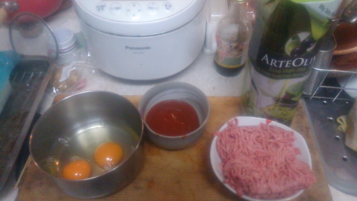 アニメご飯 ガルパンで出たアンツィオ名物鉄板ナポリタンを作ってみた Togetter