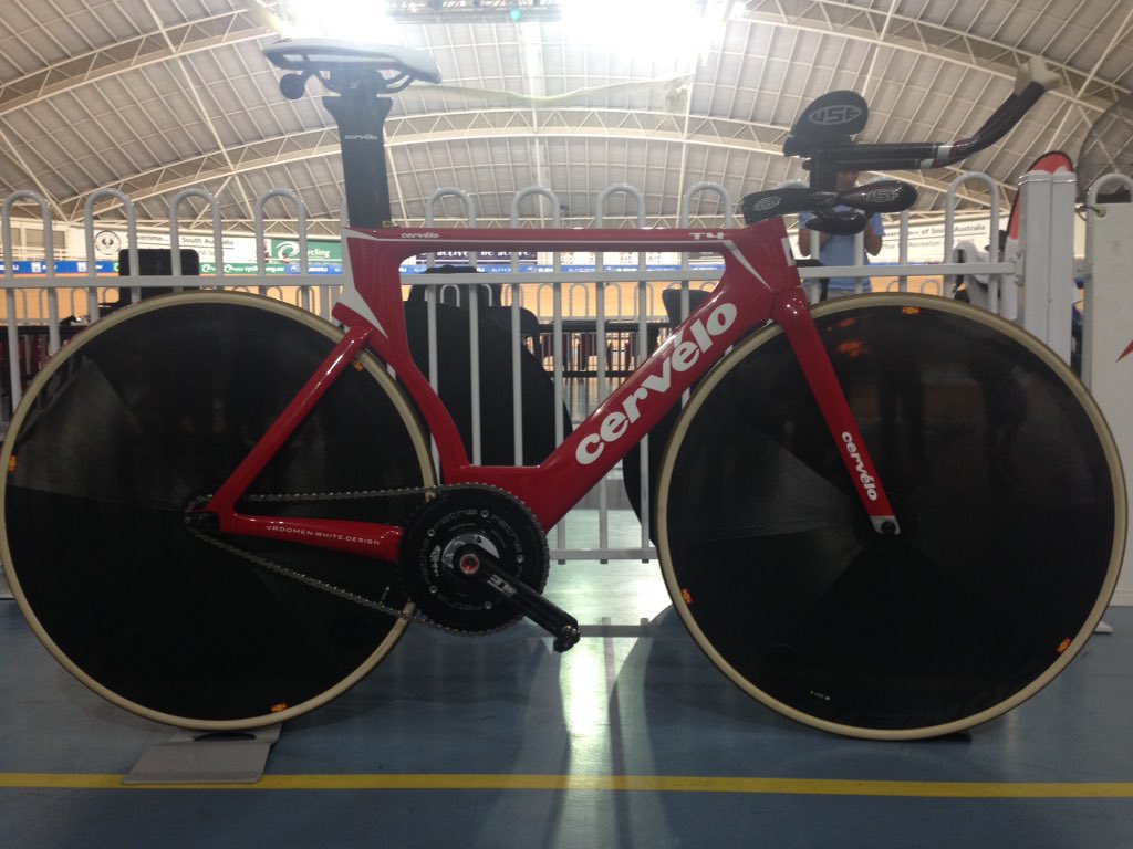 The weapon that <a href="/Bridie_OD/">Dr Bridie O’Donnell</a> just set a new women's #UCIHourRecord <a href="/CerveloAus/">CerveloAus</a> <a href="/power2maxAUST/">power2max Australia</a>