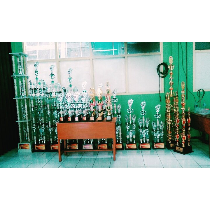 H-2 Techmeet TBTC season 6. Alhamdulilah sebagian piala sudah siap tampil saat technical meeting😊 #TBTCseason6