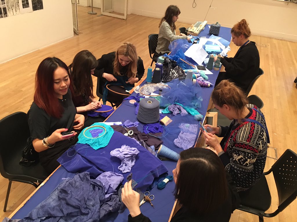 TextilesRCA's tweet photo. #colourconstruction #takeoverdaytwo #rcatextiles2016 https://t.co/oaApWV15rN