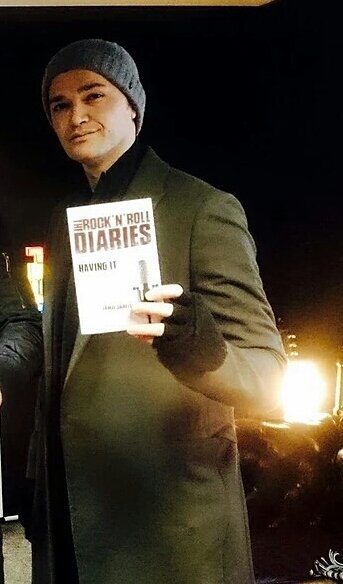 ScriptParaguay's tweet photo. @TheScript_Danny look πππ #WeLoveTheScript #TheRockNRollDiaries https://t.co/qswTyey4JS