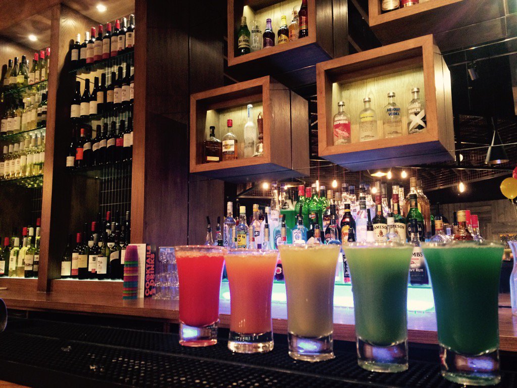 Ready for #weekend? Come alone @coalgrillandbar <a href="/MiltonKeynes_MK/">Milton Keynes City</a> <a href="/XscapeMK/">Xscape Milton Keynes</a>