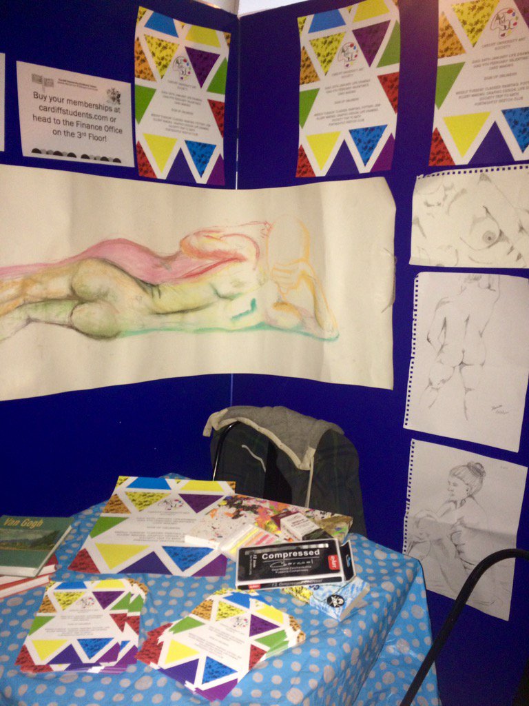 EmmaPethy's tweet photo. Come see @CUArtSoc at the #ReFreshers2016 @cardiffstudents https://t.co/inTBPPBH1b