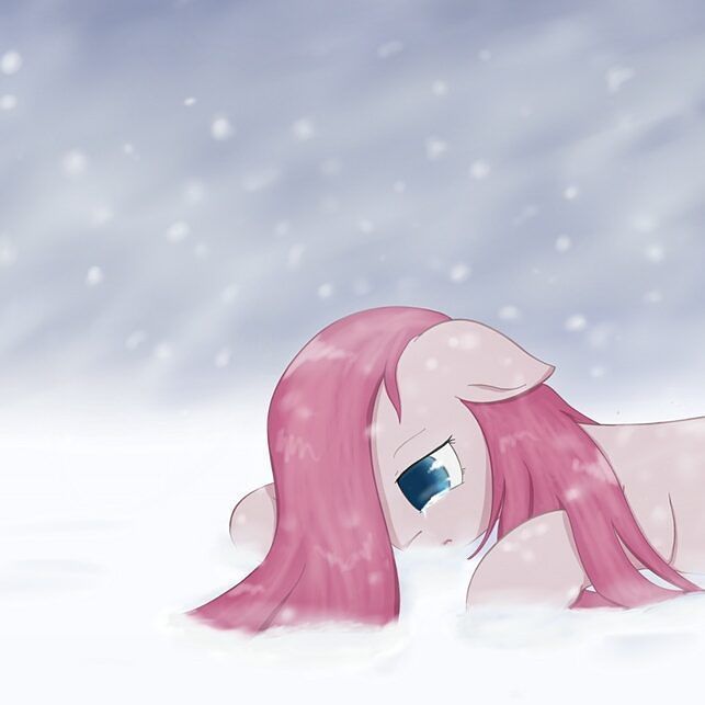 PinkieFanClub's tweet photo. If i did egg adoptables would anyone be interested?
#eggadoptables #adopables #art #pinkiepie #sad #snow #mlp #myli… https://t.co/N1h5RUlCVC