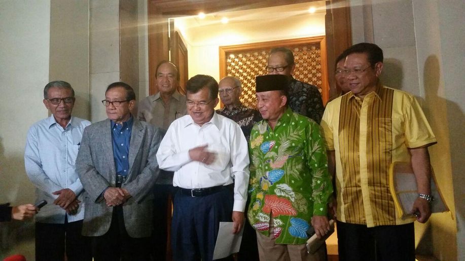 ical sakit sakitan <a href="/detikcom/">detikcom</a>: Ical Tak Hadir di Rapat Tim Transisi, Ini Kata JK de.tk/VDUctz "