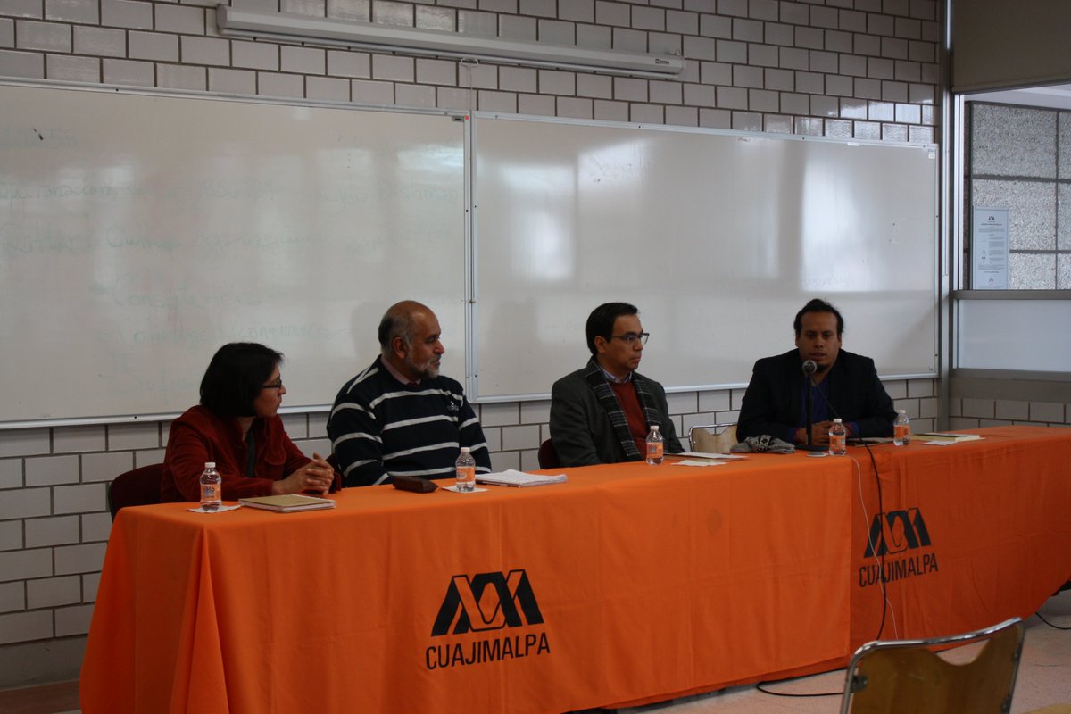 ConcursoHpbc's tweet photo. Fotos de la presentación del libro "Memorias del Poniente" en la UAM-Cuajimalpa. https://t.co/bj1do7RTZJ