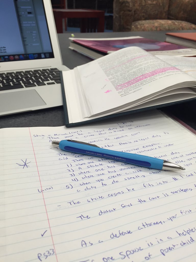 tmasterson11's tweet photo. Friday morning studying. #morningroutine @CreightonLawLib https://t.co/XdJ5qpx4dL