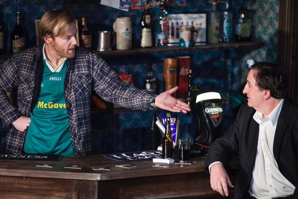 BBAteam's tweet photo. Production images @lyceumtheatre The Weir. Lighting design by @BBAteam #creativeclient @simonxwilkinson #talented https://t.co/FyXFNSCUus